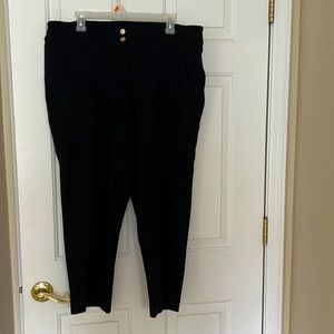 🍉🍉🍉Anne Klein Black ankle pants 16w
